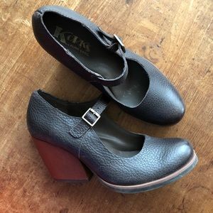 Women’s Kork-Ease Heels Mary Jane Size 7 Like New